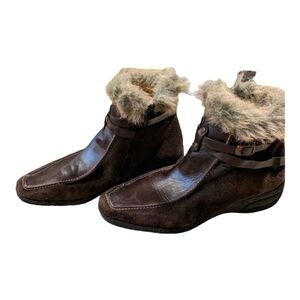 Rieker leather and suede shooties, size 9 Luxury Comfort